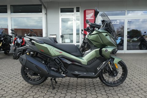 Zweirad-Center Zöller-News: Voge SR450X eingetroffen und steht in Kürze zur Probefahrt bereit !