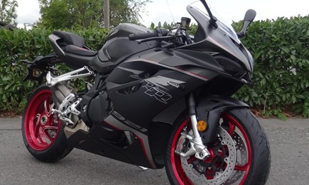 !!! Endlich ist sie da, die neue QJ Motor SRK 921 RR mit 127,8PS !!!