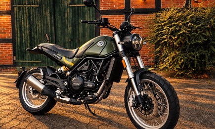 Benelli Leoncino 500 Trail