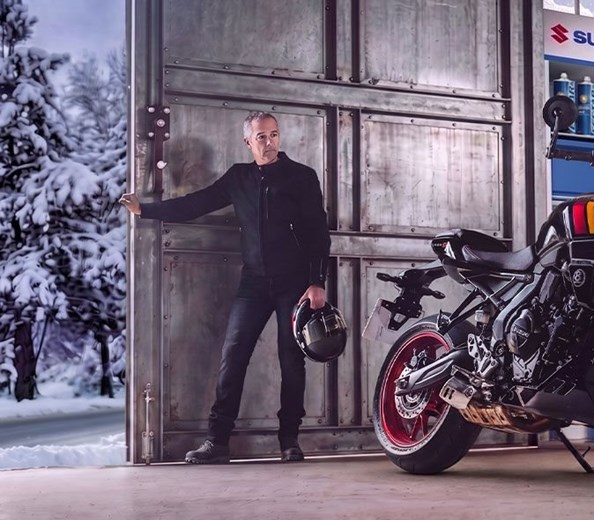 Sorgenfrei durchstarten Während du den Winter genießt, machen wir dein Bike startklar 
 Für einen sorgenfreien Saisonstart
Bringe dein Bike bestens versorgt durch den Winter und 
freu dich auf die nächste Saison. Pünktlich startkl ...