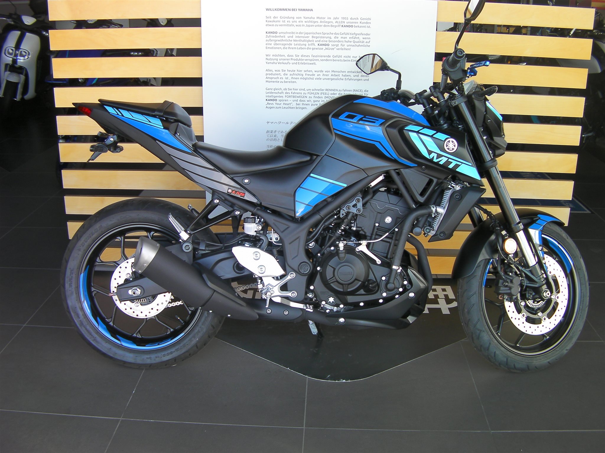 Wird heute ausgeliefert: MT-03 mit Dekor Racing Blue 