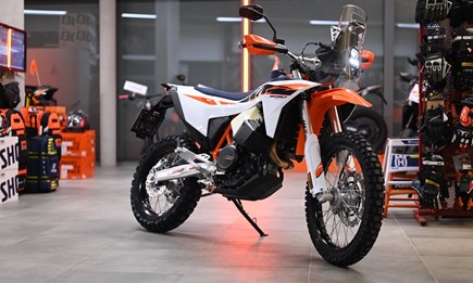 KTM 690 RALLY 2027 