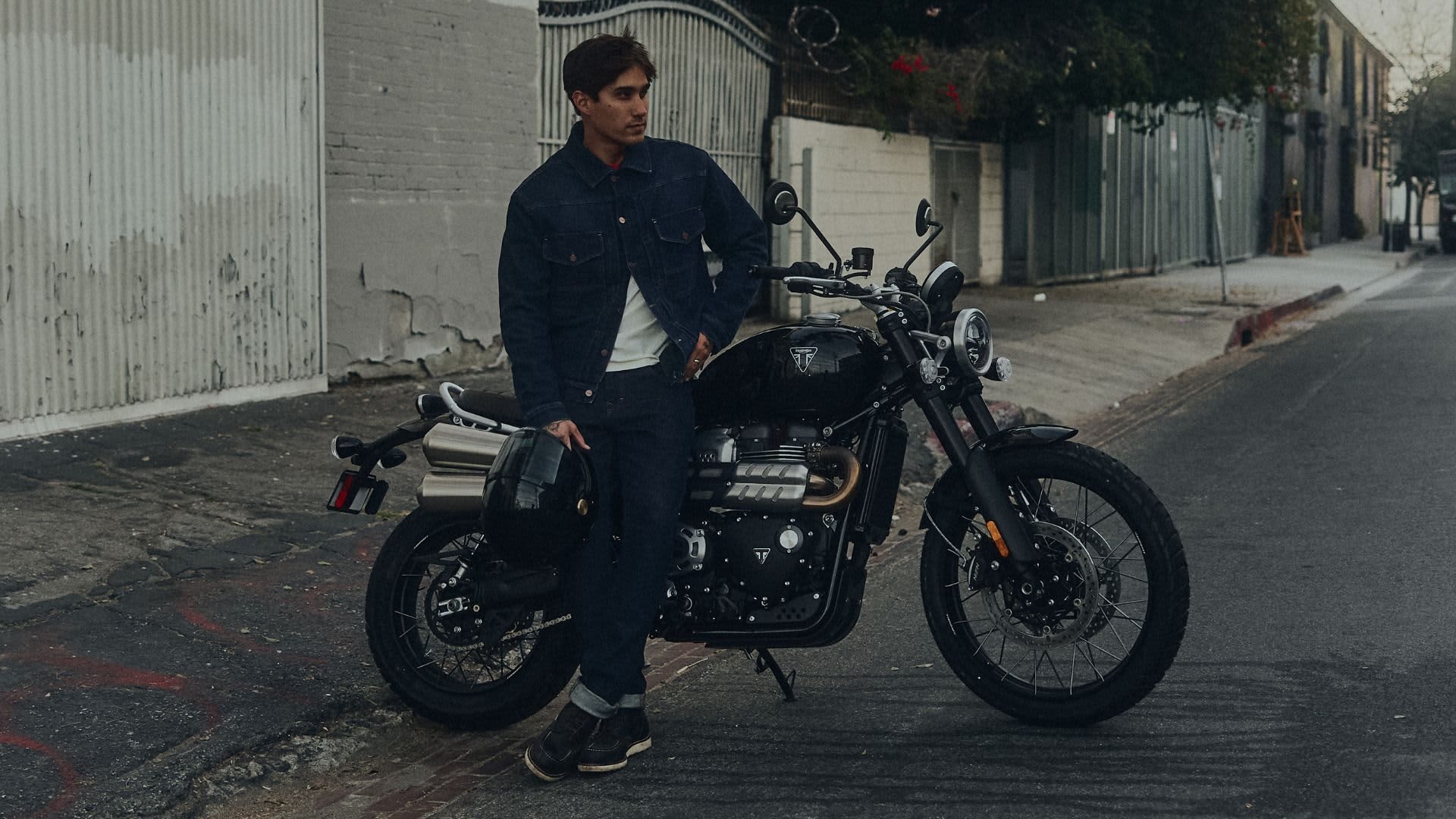Was ist Armalith® und warum verwenden wir es in unserer Triumph Motorradbekleidung Denim?