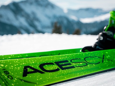 Ski- & Snowboard Vermietung: günstige Preise für Gross & Klein