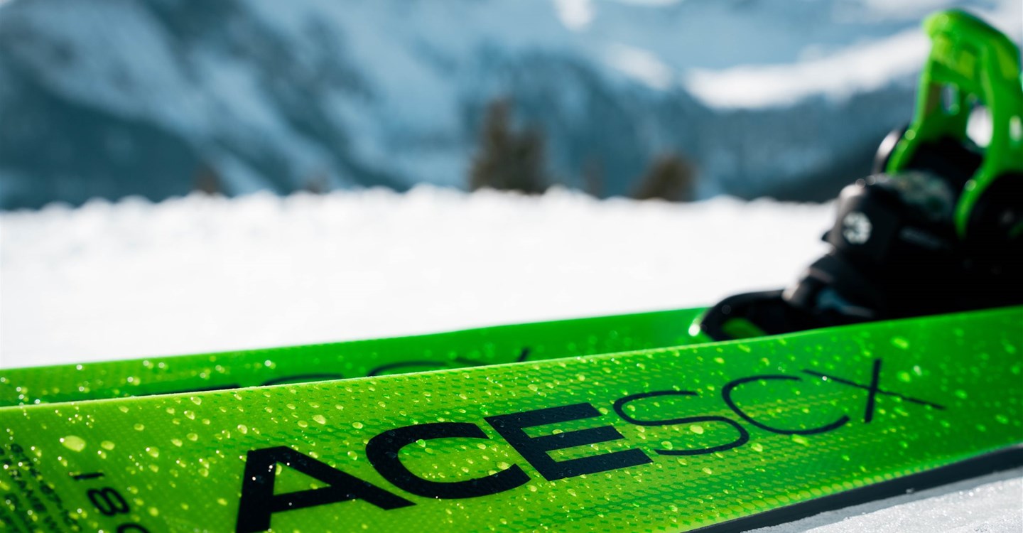 Ski- & Snowboard Vermietung: günstige Preise für Gross & Klein