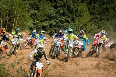 Pressebericht vom Rookie Team Damianik Bild 1: Pressebericht vom Rookie Team Damianik