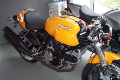 Ducati Sport 1000