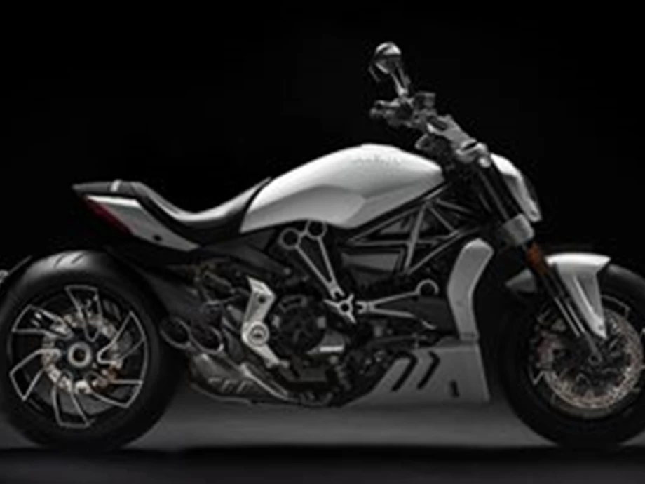 New XDiavel 2018 - neue Farbe: Iceberg white Bild 1: New XDiavel 2018 - neue Farbe: Iceberg white