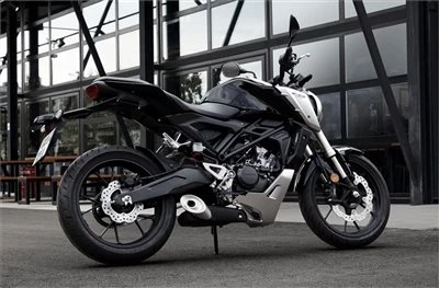 Honda Semmler - CB125R Neuheit 2018 Bild 4: Honda Semmler - CB125R Neuheit 2018