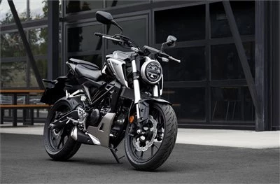 Honda Semmler - CB125R Neuheit 2018 Bild 9: Honda Semmler - CB125R Neuheit 2018