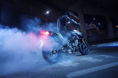 Neu: Yamaha MT-09 SP - the Darkness