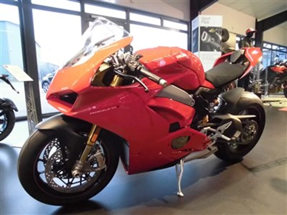 DUCATI Panigale V4 / S / SPECIALE ab SOFORT bei uns ! Bild 6: DUCATI Panigale V4 / S / SPECIALE ab SOFORT bei uns !