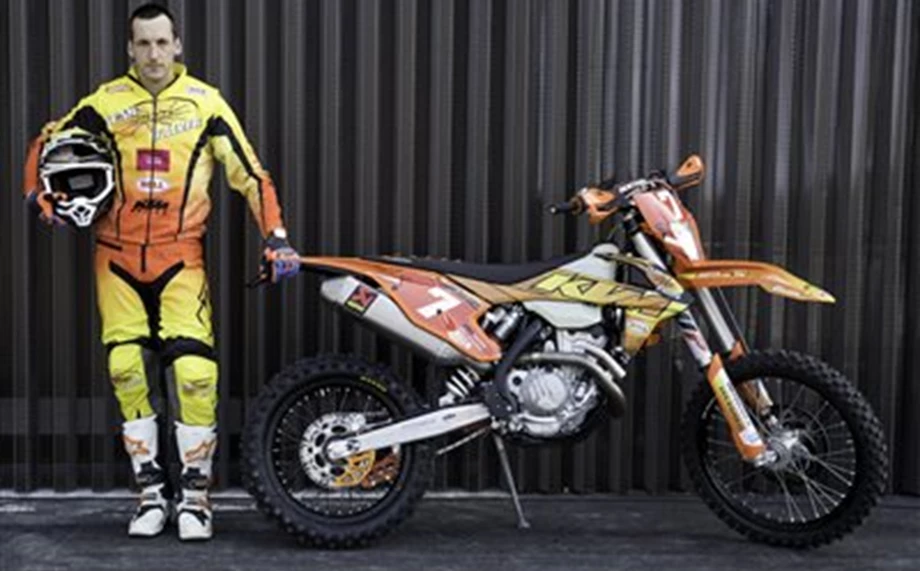 Das Team KTM Walzer beendet die diesjährige Rennsaison mit bemerkenswerten Leistungen und fabelhaften Ergebnissen der Teamrider! Bild 4: Das Team KTM Walzer beendet die diesjährige Rennsaison mit bemerkenswerten Leistungen und fabelhaften Ergebnissen der Teamrider!