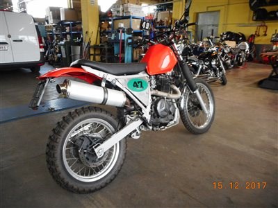 Suzuki DR800 Scrambler - Bild 3