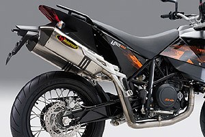 Die neue KTM 690 Supermoto im Detail