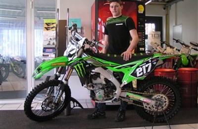 Übergabe einer Kawasaki KX 250 F!