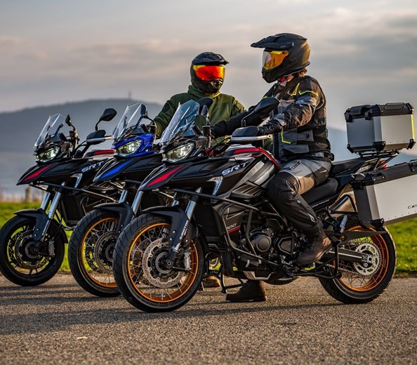 QJMOTOR Adventure Bikes 
QJMOTOR Adventure Bikes ab sofort bei uns!