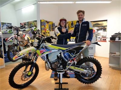 >>>HUSQVARNA TE250 MY2017 ROLL OUT<<