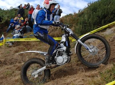 IRIS KRAMER Weltmeisterin auf SCORPA SY-250R