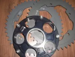 STM Kettenrad - Schnellwechseladapter zu Ducati Monster S2R/S4R STM Kettenrad - Schnellwechseladapter zu Ducati Monster S2R/S4R