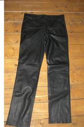 Lederhose schwarz 40