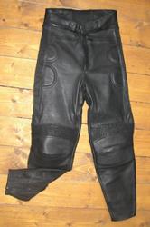 Hose Leder 52