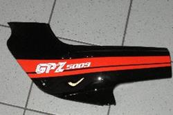 Seitendeckel Kawasaki GPZ500S schwarz
