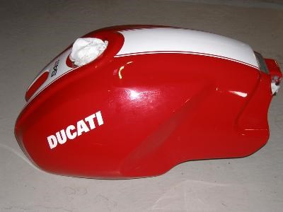 Kraftstofftank S4 RS - Bild 2