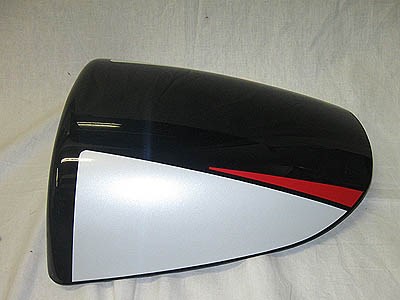 Suzuki GSX-R 600 Höcker, Soziusabdeckung, Sitzbankabdeckung - Bild 2 Suzuki GSX-R 600 Höcker, Soziusabdeckung, Sitzbankabdeckung - Bild 2