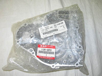 Suzuki VL 125 Intruder Lichtmaschinen / Zündungsdeckel - Bild 2 Suzuki VL 125 Intruder Lichtmaschinen / Zündungsdeckel - Bild 2