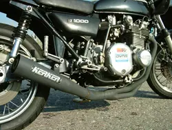 KERKER Meg Series, 4-1 Auspuffanlage aus schwarzlackiertem Stahl, für Z 1, Z 900 A4, Z 1000 A1/A2, Z 1000 Z1R, Z 1000 MKII `72-`79, Einzelabnahme möglich! KERKER Meg Series, 4-1 Auspuffanlage aus schwarzlackiertem Stahl, für Z 1, Z 900 A4, Z 1000 A1/A2, Z 1000 Z1R, Z 1000 MKII `72-`79, Einzelabnahme möglich!
