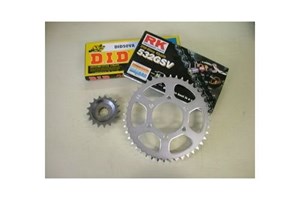 Kettensatz für alle GPZ 900 A4 R (ZX 900 A1-A6) `82-`89 17x49 Zähne, 530/112 Glieder Kettensatz für alle GPZ 900 A4 R (ZX 900 A1-A6) `82-`89 17x49 Zähne, 530/112 Glieder