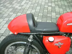 Racing-Sitzbank, Typ: HONDA-Four für alle CB 500/550 Four, CB 750 Four Racing-Sitzbank, Typ: HONDA-Four für alle CB 500/550 Four, CB 750 Four
