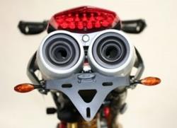 Umbaukit für Kennzeichenhalter von DUCATI Hypermotard 1100 ab 2007, geeignet für orig. Blinker oder Miniblinker (z.B. KELLERMANN), inkl. LED-Kennzeichenleuchte und Anbauanleitung