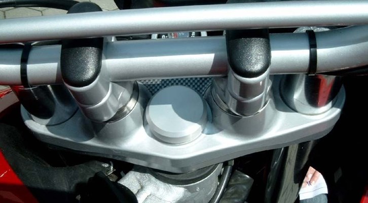 Lenkkopfschraubenabd. für BMW F 650, CS, GS, ST, Dakar (1994-2007) Lenkkopfschraubenabd. für BMW F 650, CS, GS, ST, Dakar (1994-2007)