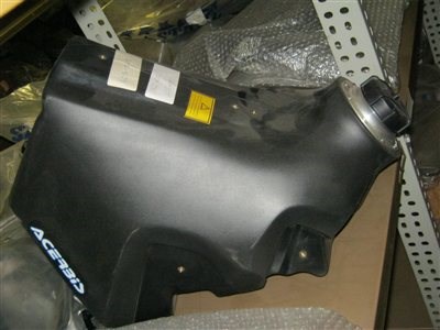 Tank - Bild 2 Tank - Bild 2