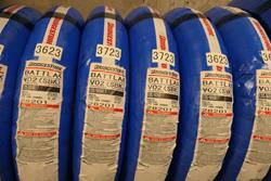 120/605 R 17 Bridgestone V02 120/605 R 17 Bridgestone V02