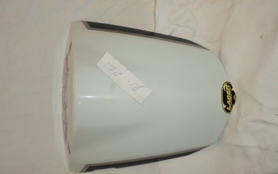 Sitzbankabdeckung wei&#223; f&#252;r Suzuki GSX-R600/750 - Bild 1