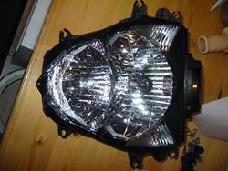 Original Scheinwerfer GSXR 750 / 600 2011-