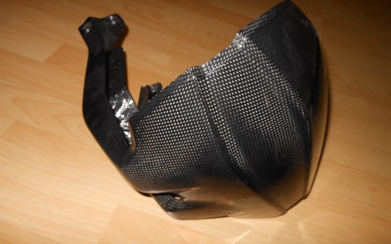 Ducati MTS1200 S / ST / GS Kohlefaser Hinterer Spritzschutz - Bild 3