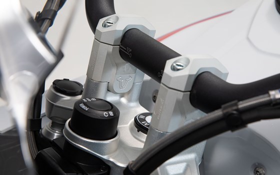 Lenkererhöhung. H=40 mm. Silbern. R1200GS (12-18), R1250GS (18-). - Bild 3