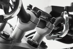 Lenkererhöhung. H=20 mm. Silbern. Triumph Str. Triple 675 (12-16).