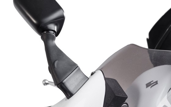 Spiegelverlängerung. Kontur-Distanzstück. Schwarz. SUZUKI. - Bild 2 Spiegelverlängerung. Kontur-Distanzstück. Schwarz. SUZUKI. - Bild 2