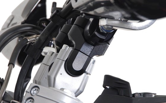 Vario-Lenkerverlegung für Ø 28 mm Lenker. Erhöhung/Verlegung variabel. Schwarz. - Bild 4