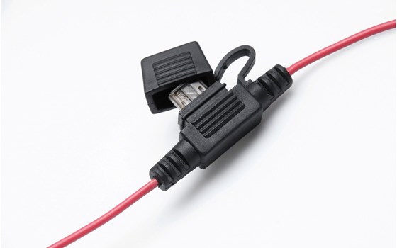 Zigarettenanzünder-Steckdose mit Kabelbaum. Spritzwasser-Schutzkappe. Kabel 160 cm. 12 V. - Bild 3