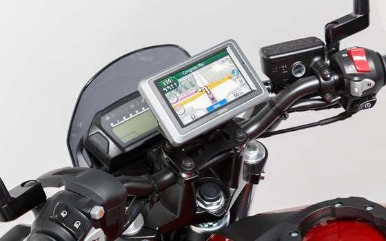 Navi-Halter am Lenker. Schwarz. BMW- / Honda- / Suzuki-Modelle. - Bild 1