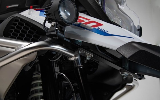 Scheinwerfer-Halter. Schwarz. BMW R 1200 GS (12-18), R 1250 GS (18-). - Bild 3