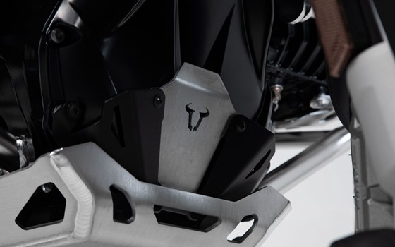 Motorschutz-Verlängerung. Schwarz/Silbern. BMW R1200 (12-18), R1250 (18-). - Bild 2