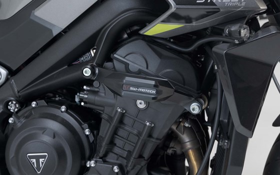 Sturzpad-Kit. Schwarz. Triumph Street Triple (12-) / Rx (15-). - Bild 1 Sturzpad-Kit. Schwarz. Triumph Street Triple (12-) / Rx (15-). - Bild 1