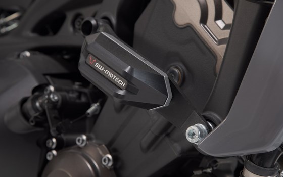 Sturzpad-Kit. Schwarz. Yamaha MT-09/Tracer, XSR900/Abarth. - Bild 3